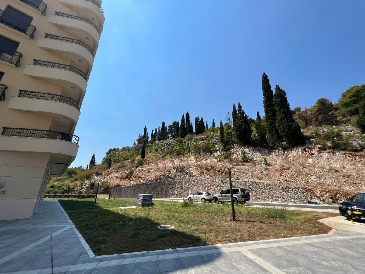 Green Hills By Rent A Car Mi Podgorica Exterior foto
